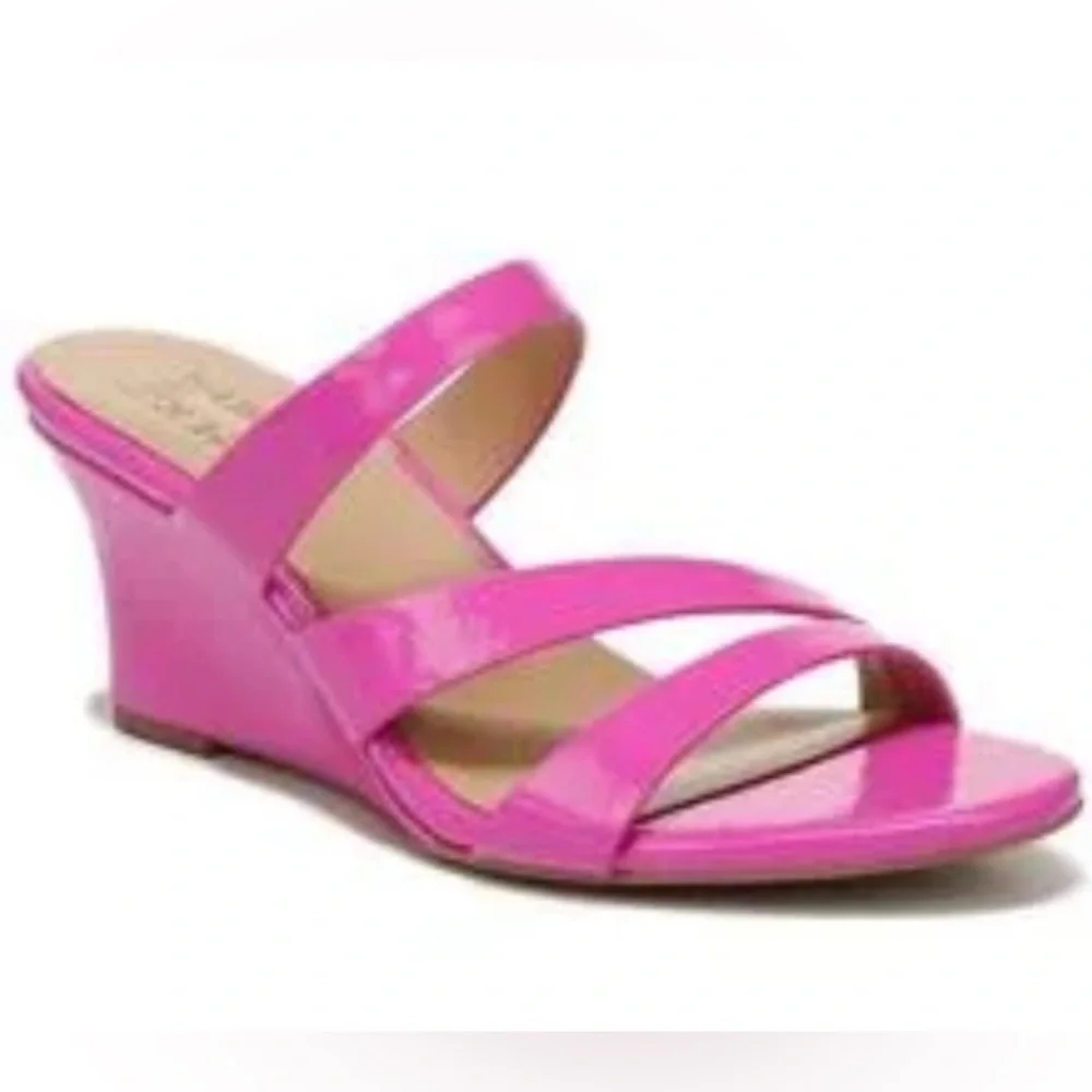 Naturalizer Breona Faux Patent Leather Strappy Wedge Barbiecore Sandal 9.5 Wide